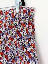 Load image into Gallery viewer, Floral Cotton Skirt. Size 22