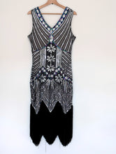 Load image into Gallery viewer, Vintage Flapper Style Black and Silver Dress. Size 10