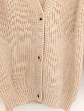 Load image into Gallery viewer, Cream / Beige Knitted Cardigan. Size 10
