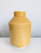 Load image into Gallery viewer, Mustard yellow vase