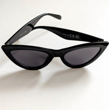 Load image into Gallery viewer, Cat eye sunglasses