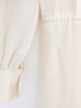 Load image into Gallery viewer, Vintage Cream Long Sleeve Dress with Collar and Bow. Size 12
