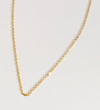 Load image into Gallery viewer, Delicate Gold Necklace 18.5&quot;
