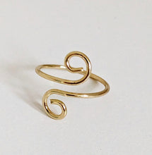 Load image into Gallery viewer, Thin Coil Gold Plated Ring. UK N / EU 53 / US 6.5
