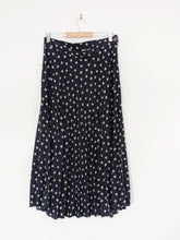 Load image into Gallery viewer, Navy and Cream St Michael Floral Pleated Skirt Size 12
