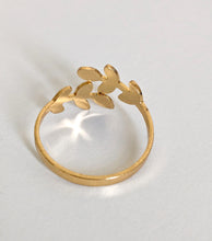 Load image into Gallery viewer, Gold Plated Leaf Design Ring. UK S / EU 60 / US 9
