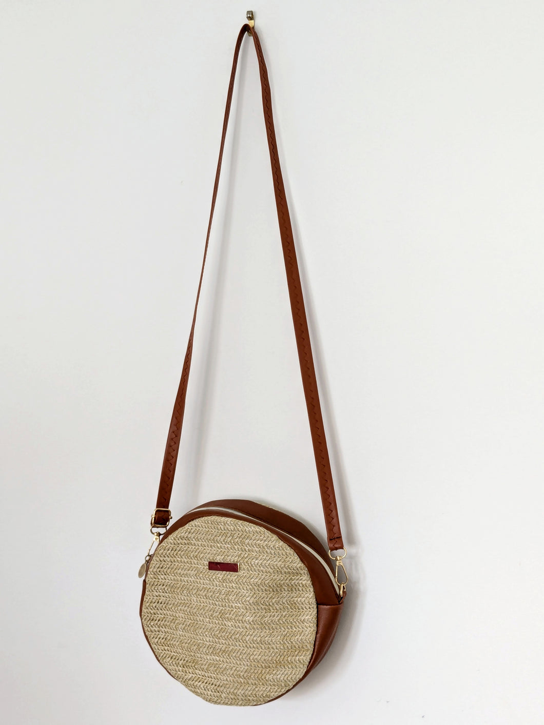 Round Wicker Shoulder Bag