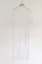 Load image into Gallery viewer, White Broderie Anglais Dress. Size 14
