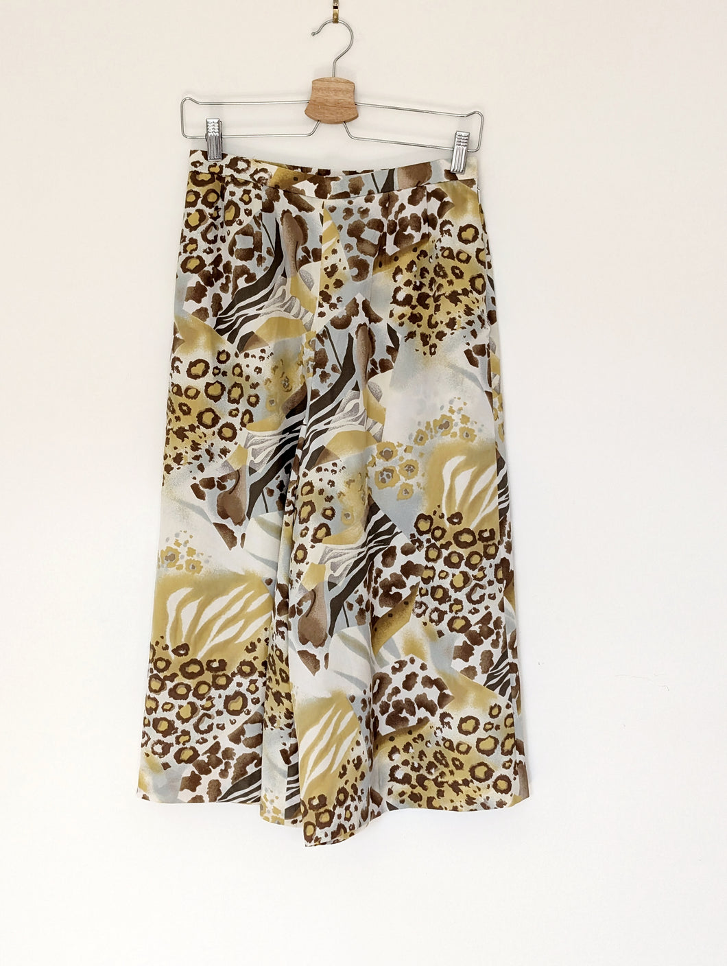 Cream, Brown and Yellow Culottes. Size 8