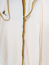 Load image into Gallery viewer, Cream Silk Blouse. Size 12
