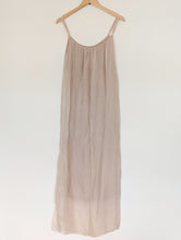 Load image into Gallery viewer, Cream Floaty Silk Dress. Medium
