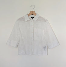 Load image into Gallery viewer, White Cotton Blouse. Size 12
