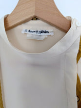 Load image into Gallery viewer, Cream Silk Blouse. Size 12
