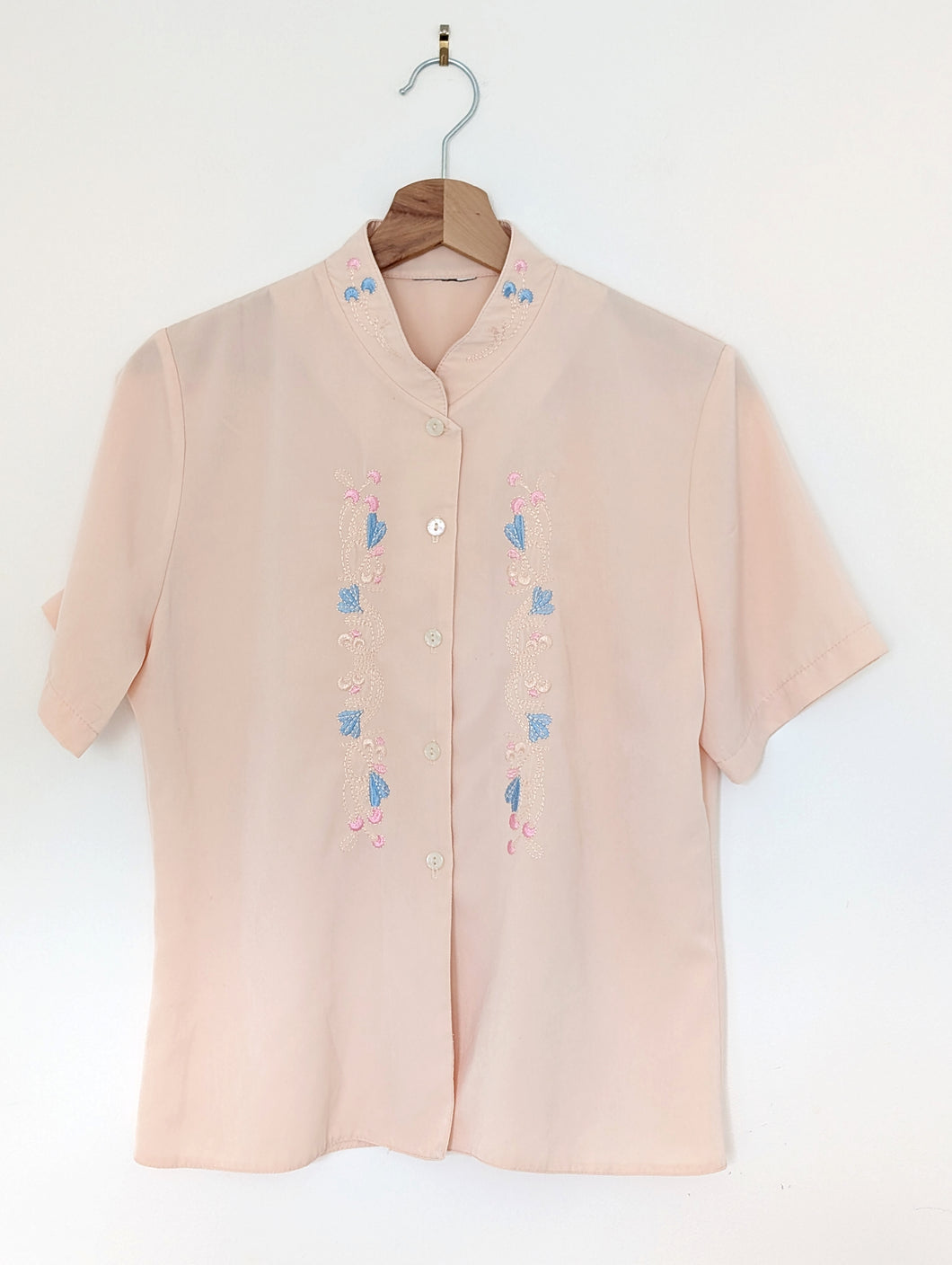Blush Short Sleeve Blouse with Floral Detail. Size 14