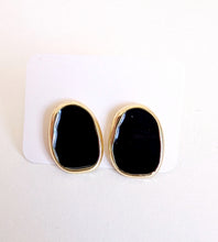 Load image into Gallery viewer, Vintage Black Stud Earrings with Gold Trim
