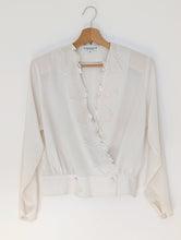 Load image into Gallery viewer, White Wrapover Bouse with Florals.
Size 12
