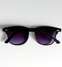 Load image into Gallery viewer, Black Sunglasses
