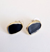 Load image into Gallery viewer, Vintage Black Stud Earrings with Gold Trim
