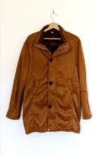 Load image into Gallery viewer, Vintage Brown Suede Coat. Size 16
