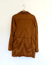 Load image into Gallery viewer, Vintage Brown Suede Coat. Size 16
