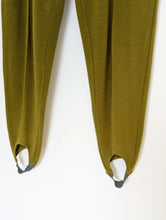 Load image into Gallery viewer, Olive Green Trousers with Stirrups Size 12
