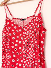 Load image into Gallery viewer, Red and White Floral Dress. Size 8
