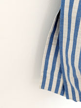 Load image into Gallery viewer, Striped Blue and White Vintage Skirt with Pockets. Size 8
