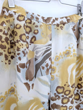 Load image into Gallery viewer, Cream, Brown and Yellow Culottes. Size 8
