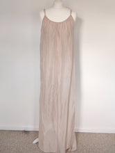 Load image into Gallery viewer, Cream Floaty Silk Dress. Medium
