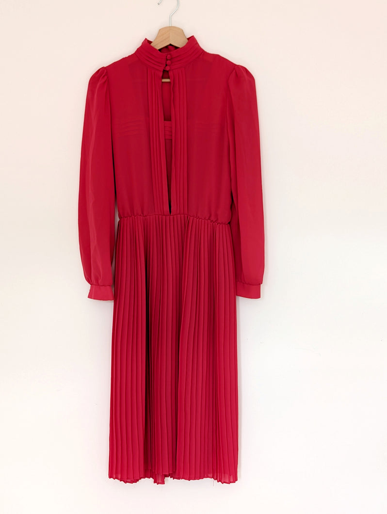 Vintage pleated dress