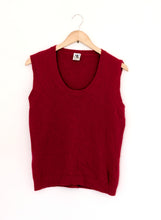 Load image into Gallery viewer, Red Knitted Sleeveless Jumper Size 10
