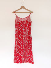 Load image into Gallery viewer, Red and White Floral Dress. Size 8
