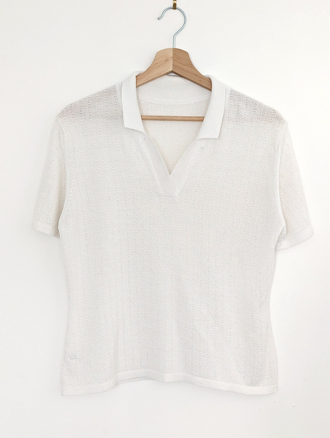 Knitted White Top with Collar. Size 14