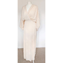 Load image into Gallery viewer, Vintage Cream Full Length Dress. Size 12
