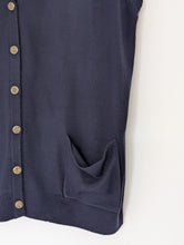 Load image into Gallery viewer, Navy Vintage V-Neck Knitted Waistcoat. Size 18
