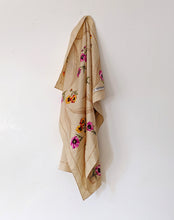 Load image into Gallery viewer, Cream and Pink Floral Vintage Scarf. 30 x 30&quot;
