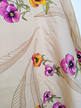 Load image into Gallery viewer, Cream and Pink Floral Vintage Scarf. 30 x 30&quot;Cream and Pink Floral Vintage Scarf. 30 x 30&quot;
